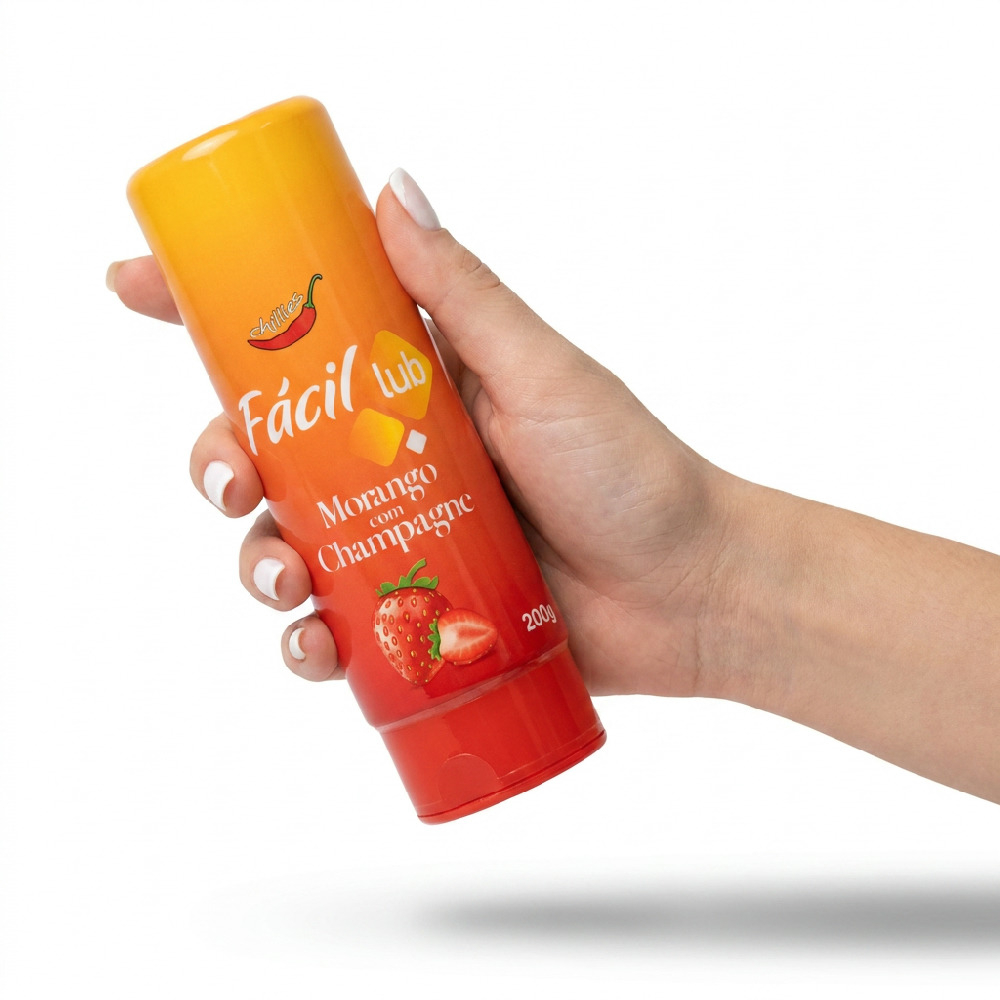 M�o de mulher segurando o frasco de Lubrificante F�cil Lub Morango com Champagne 200g, mostrando o design