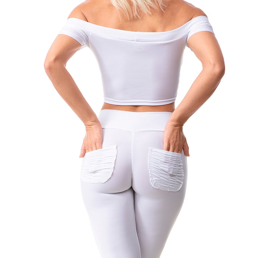Conjunto Sensual Branco em Suplex Poli�ster com Cal�a Levanta Bumbum e Cropped - Detalhe da Cal�a