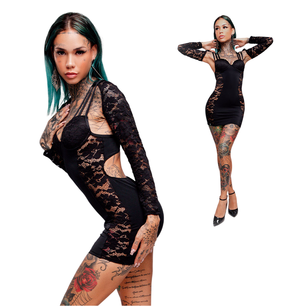Vestido Sensual Sexy Preto: Detalhe das al�as e do decote destacando o busto em renda e a abertura lateral.