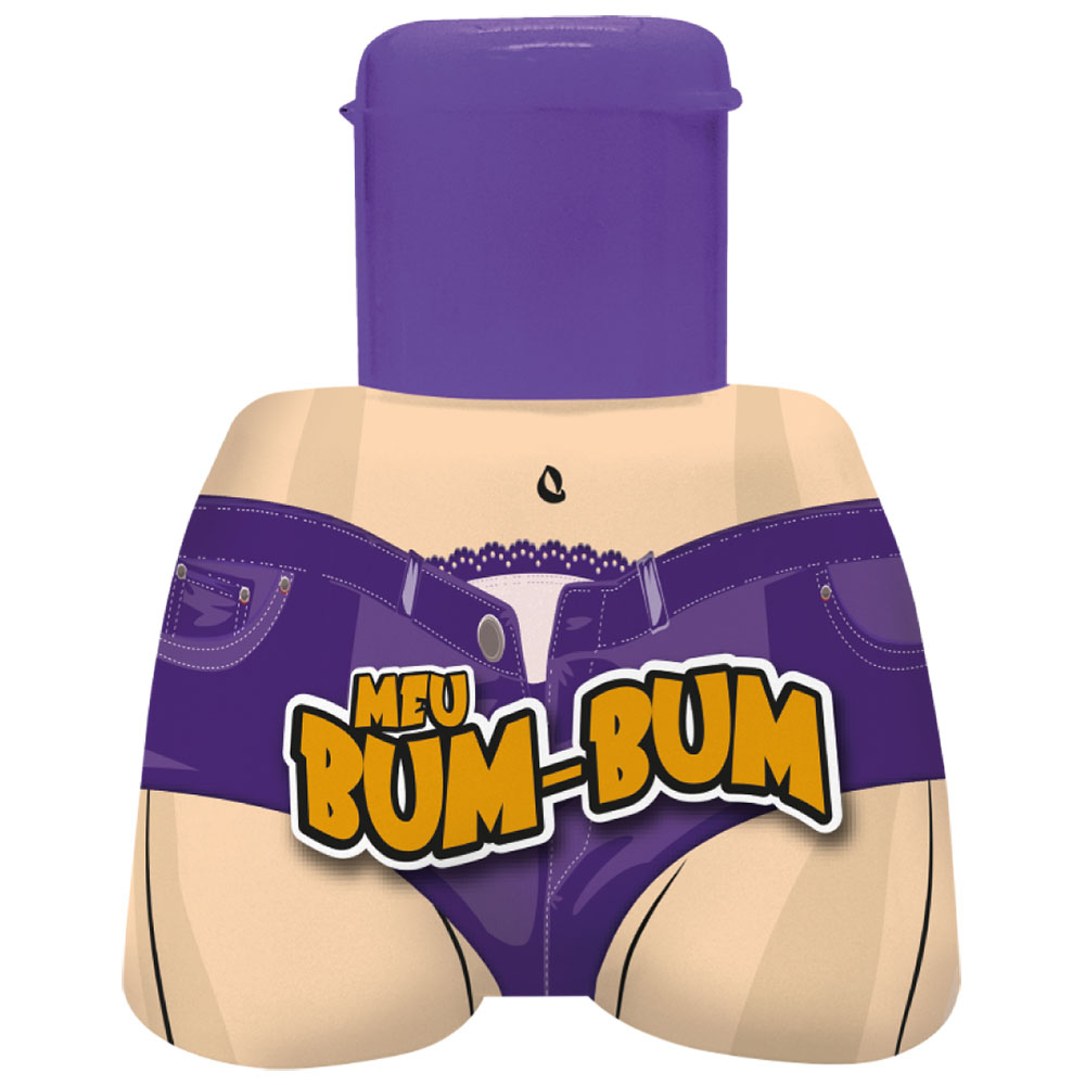 Detalhe do Conforto do Kit Meu Bum Bum com frasco roxo e estampa de cueca box feminina
