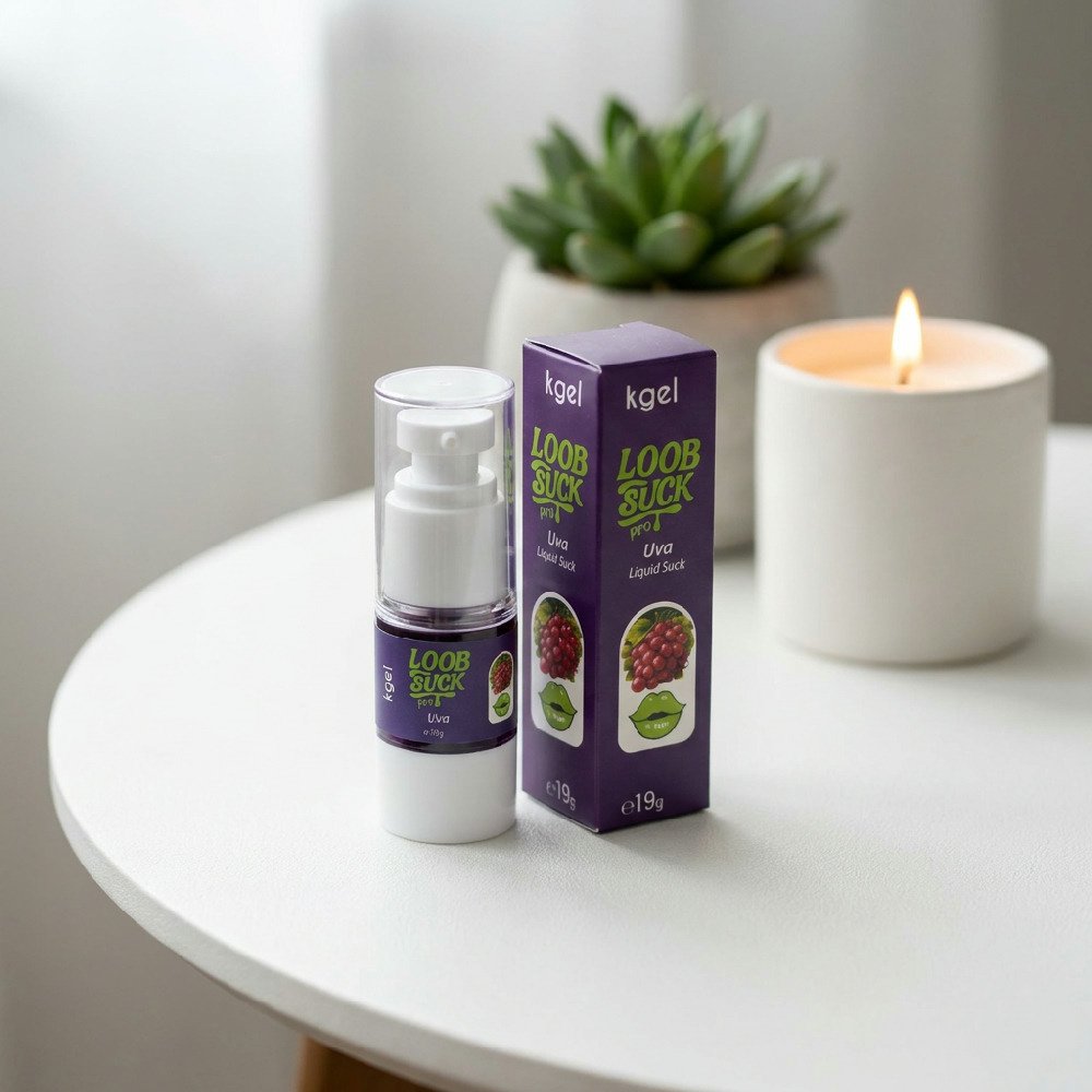 Gel Vibrador L�quido Beij�vel LoobSuck Aroma de Uva 19ml em um ambiente aconchegante com uma vela acesa