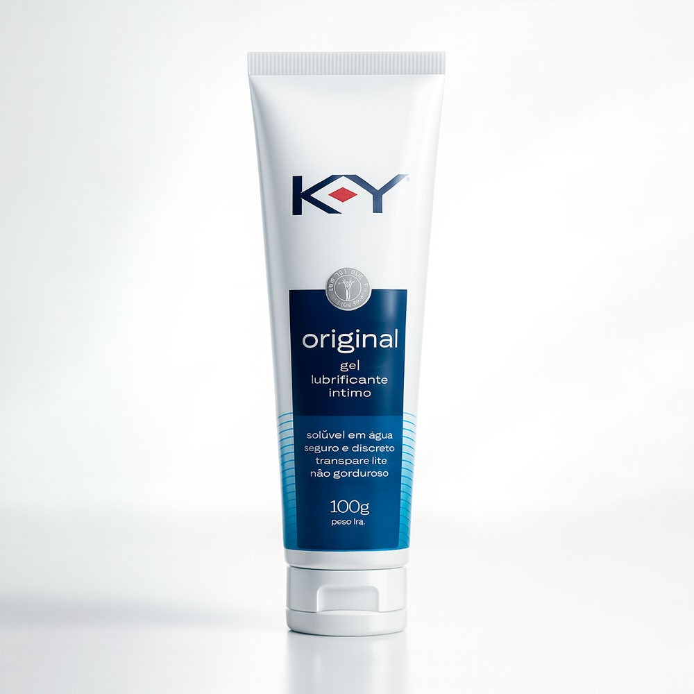 Embalagem do KY Lubrificante 100g em fundo branco com reflexos discretos