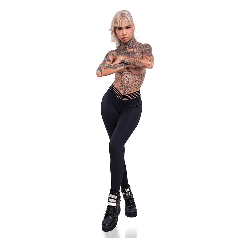 Cal�a Sensual Sexy em Suplex Poliamida Levanta Bumbum com Bolso Atr�s e C�s de El�stico Preto - Vista frontal